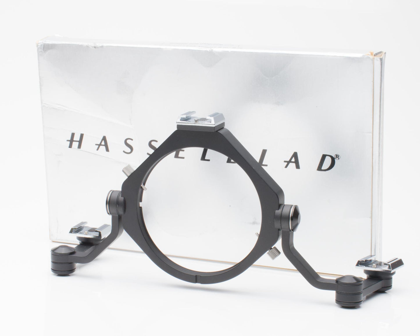 Hasselblad Macro Flash Bracket Bay 50 to Bay 70 51657