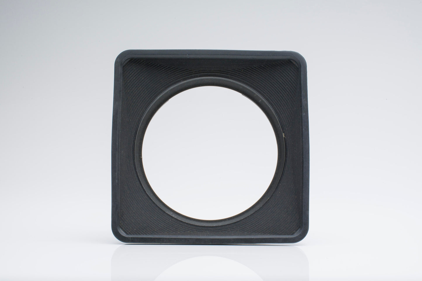 Hasselblad 40mm C Lens Shade Hood 40290