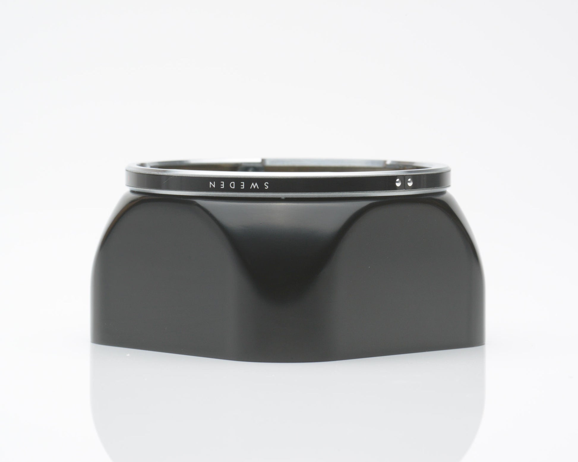 Hasselblad Metal Lens Shade 80mm Bay 50 C Lenses 40118 NOS