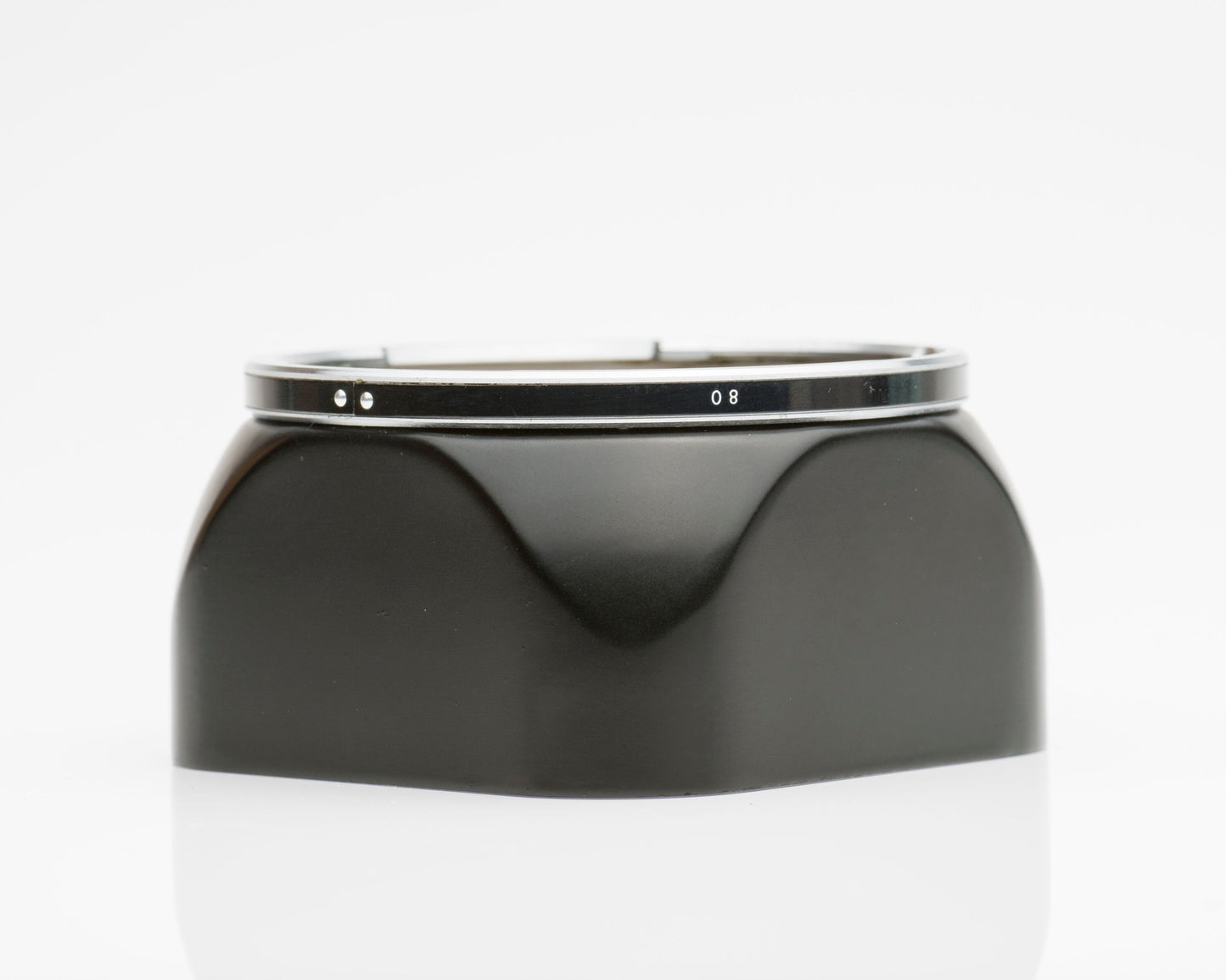 Hasselblad 40118 Metal Lens Shade 80mm Bay 50 C lenses