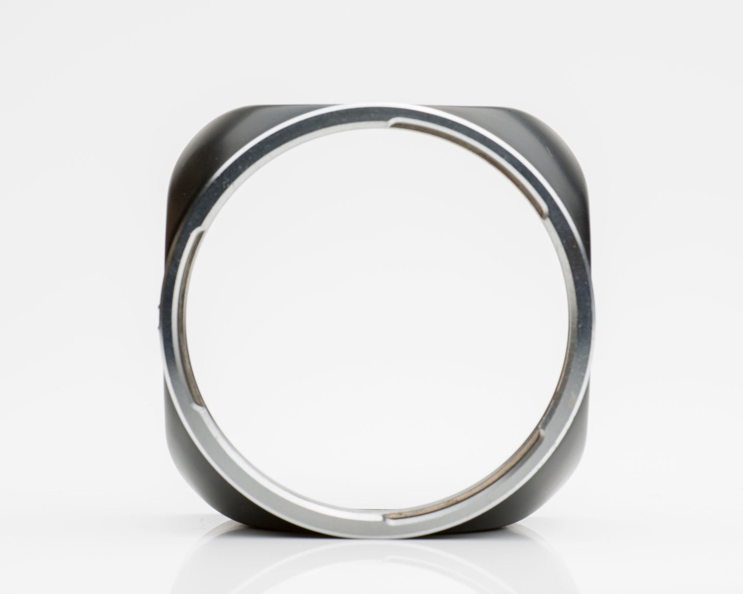 Hasselblad 40118 Metal Lens Shade 80mm Bay 50 C lenses