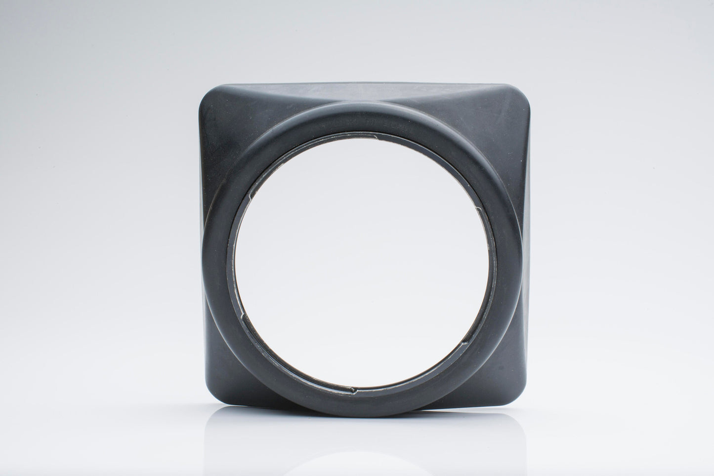 Hasselblad 40mm C Lens Shade Hood 40290